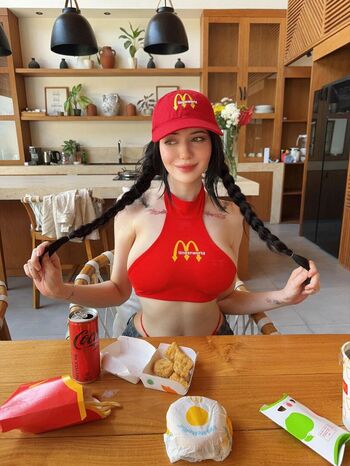 Alina Becker