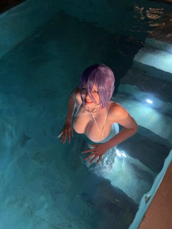 Alina Becker - Social Media