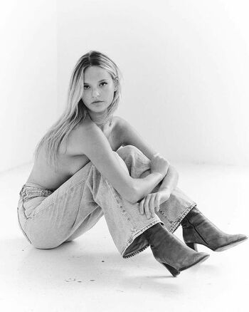 Alina Rose Armstrong
