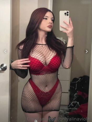 Alina Violet