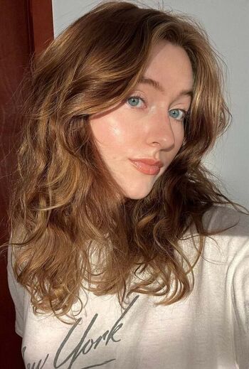 Alison Rouge