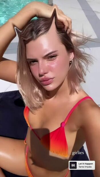 Alissa Violet