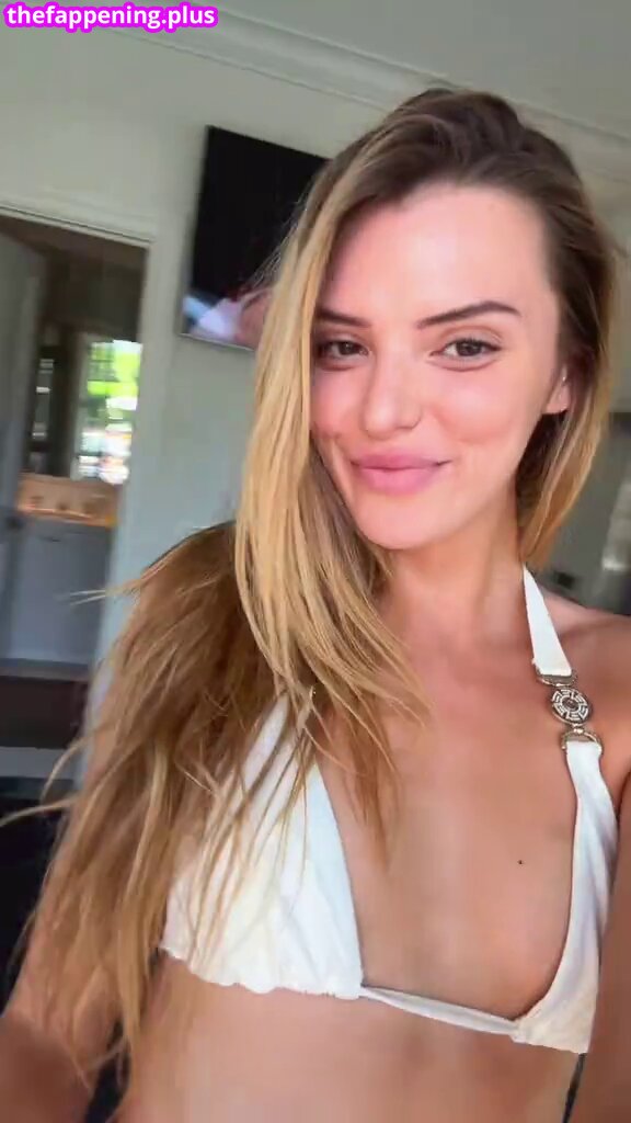 Alissa Violet