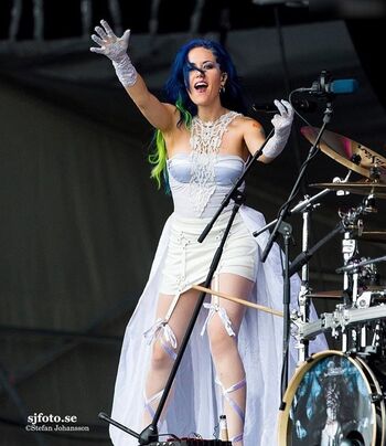 Alissa White-Gluz