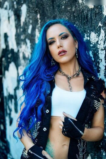Alissa White-Gluz
