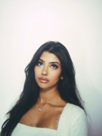 Aliza Shan