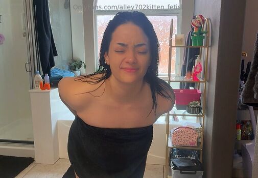 alley702kitten_fetish