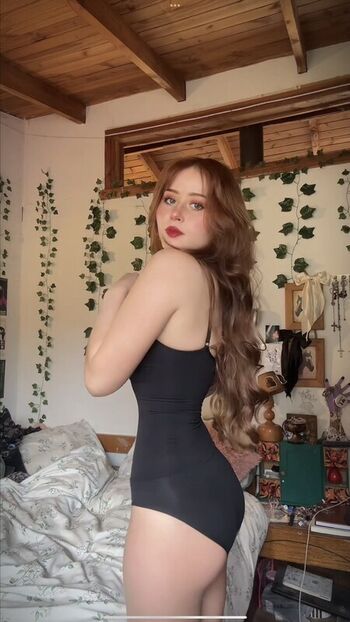 Alondra Bravo