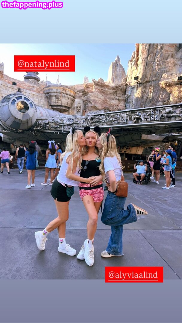 Alyvia Alyn Lind