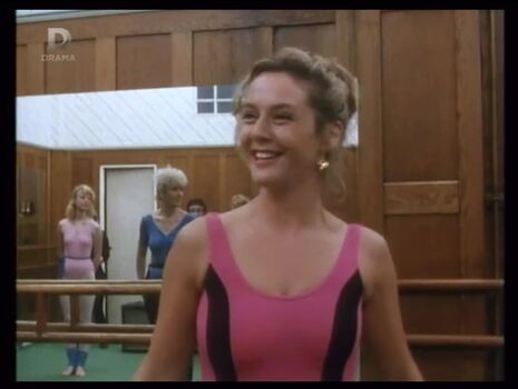 Amanda Burton