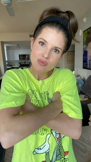 Amanda Cerny