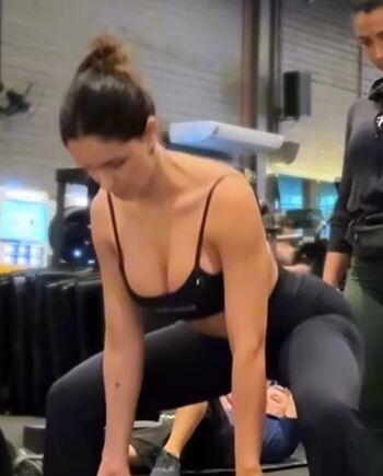 Amanda Curvelo