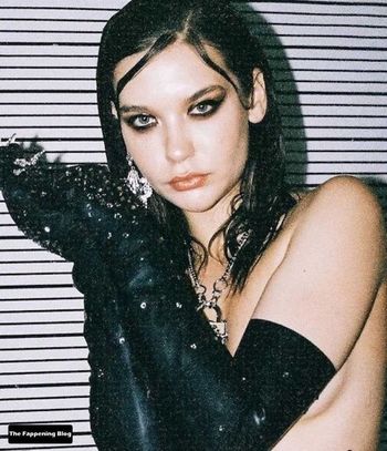 Amanda Steele
