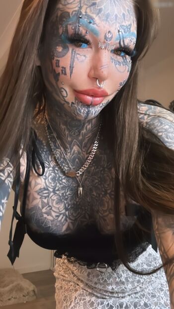 Amber Luke
