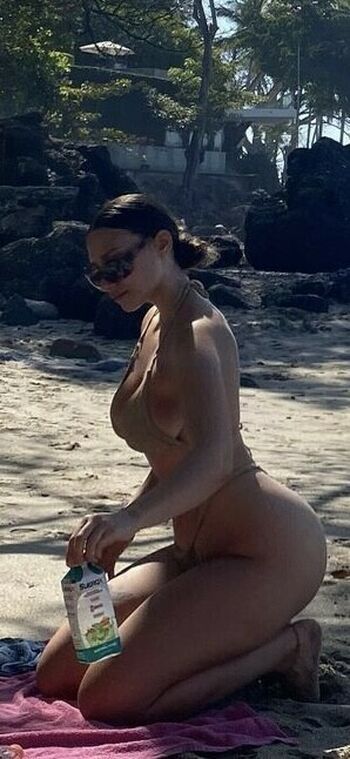 Ambzzie Ambzzzie