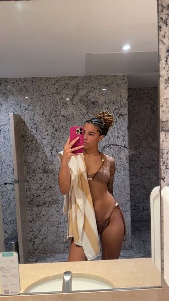 Amiah Simmons