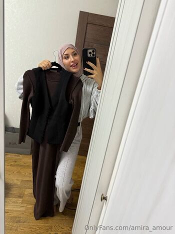 Amira_amour