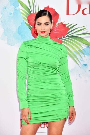 Amira Pocher