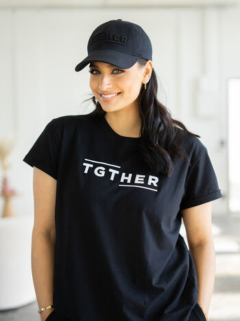 Amira Pocher