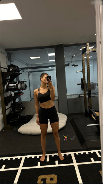 Amira Pocher