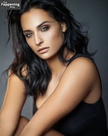 Amira Pocher