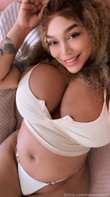Amorazz / Amora Luv