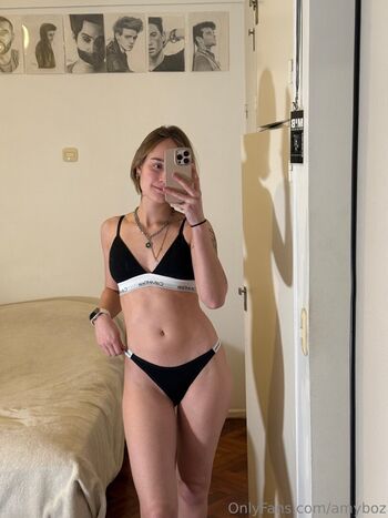 Amyboz
