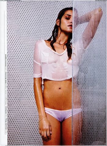 Ana Beatriz Barros