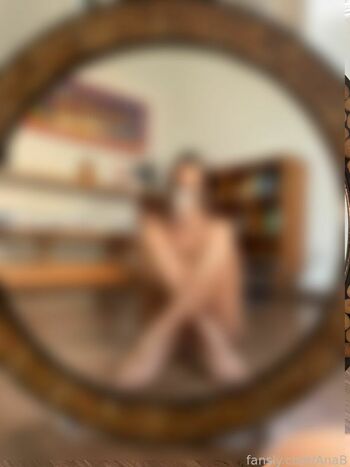 AnaBloomxox