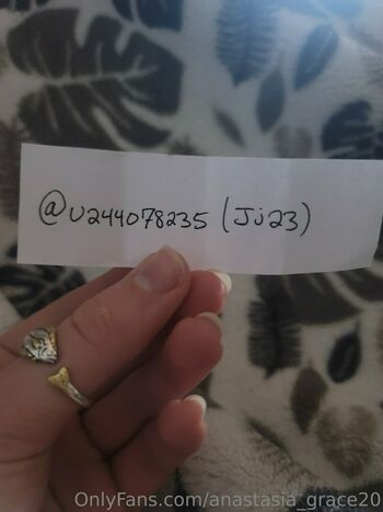 anastasia_grace20