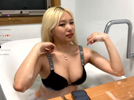 Anastasia Tong