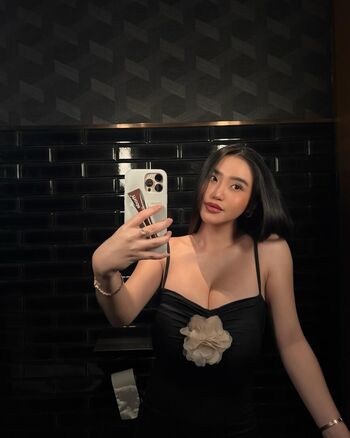 Anastasya Khosasih