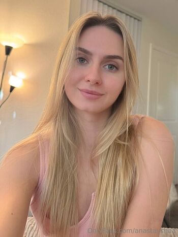 anastayshaa