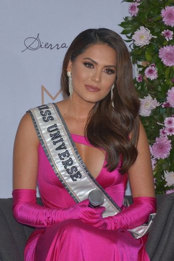 Andrea Meza