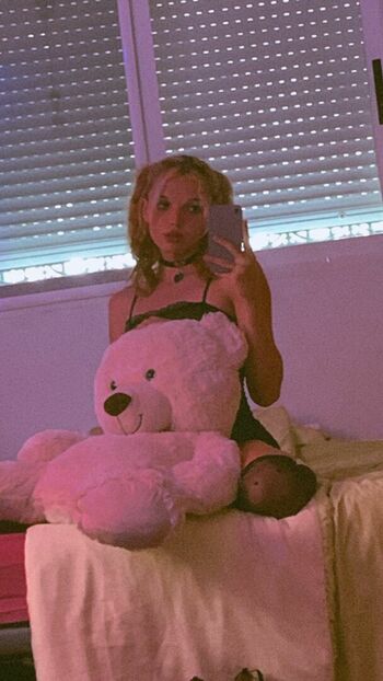 angele_mhr