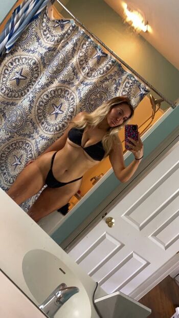 Angelina Cross