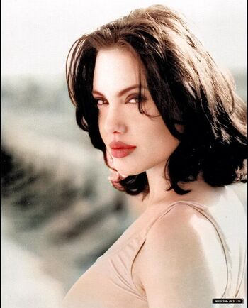 Angelina Jolie