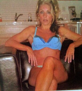 angelina_jones