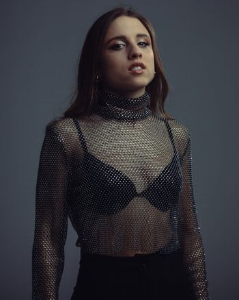 Angelina Mango