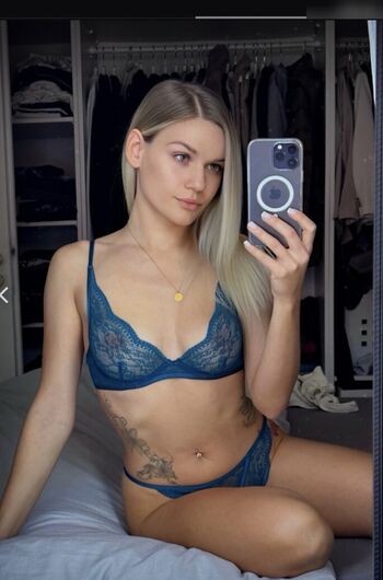 Angelina Mayer