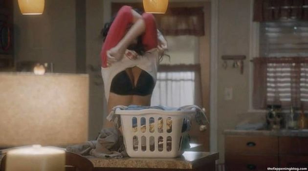 Angie Harmon