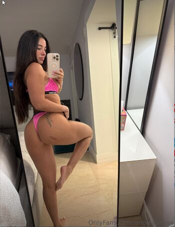 Angie Varona