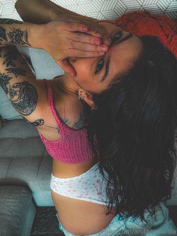 anitabasurita