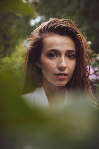 Anjelica Bette Fellini