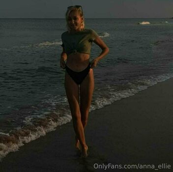 anna_ellie