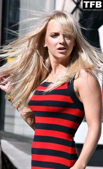 Anna Faris