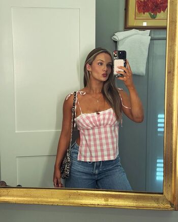 Anna Jay