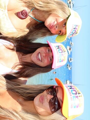 Anna Jay
