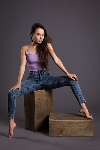 Anna Moon