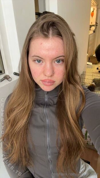 anna.muller